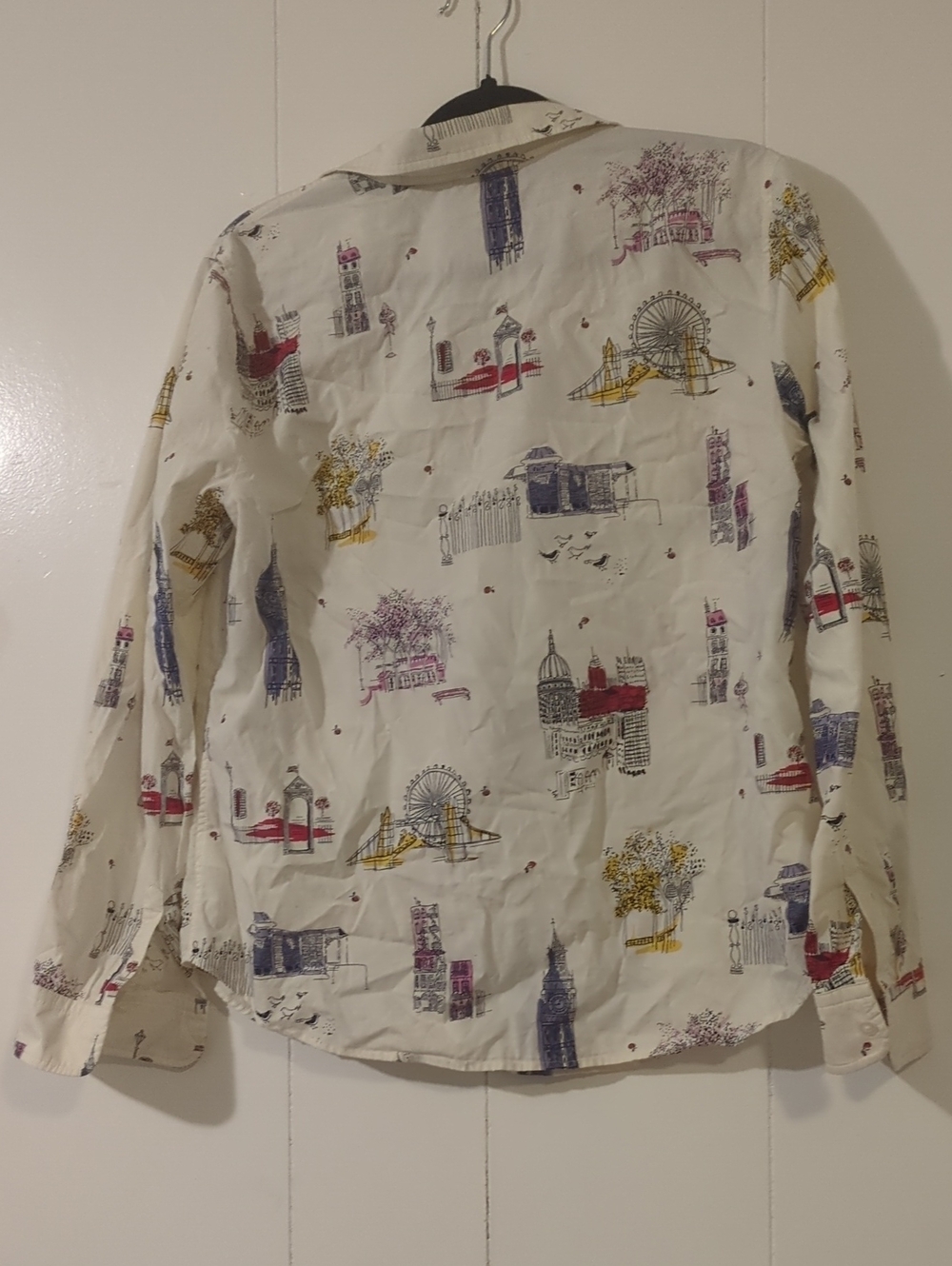 Talbots Travel Scene Button Down - Picture 4 of 4